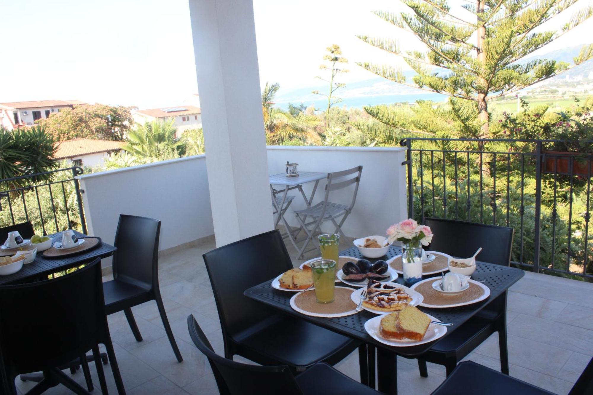 Residenza Anna Calabria Bed & Breakfast Briatico Ngoại thất bức ảnh