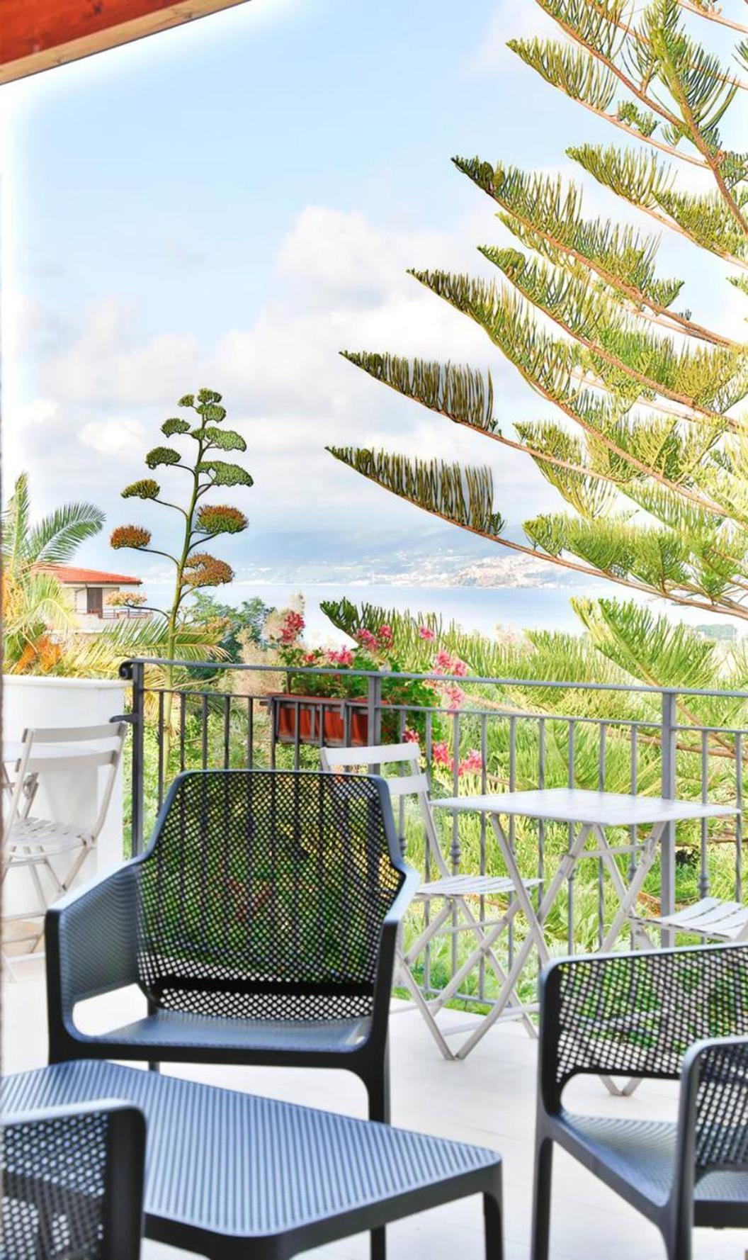 Residenza Anna Calabria Bed & Breakfast Briatico Ngoại thất bức ảnh